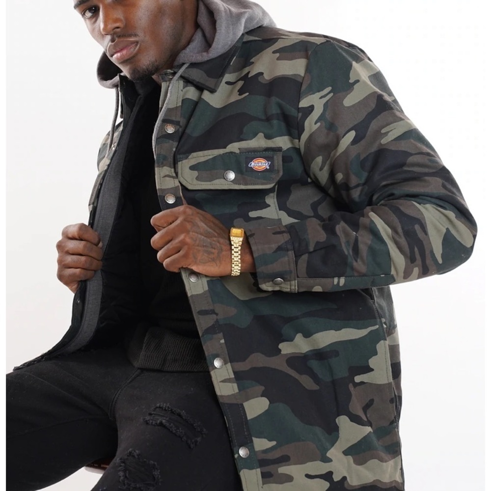 Genuine Dickie’s Camouflage Hooded Jacket Size L